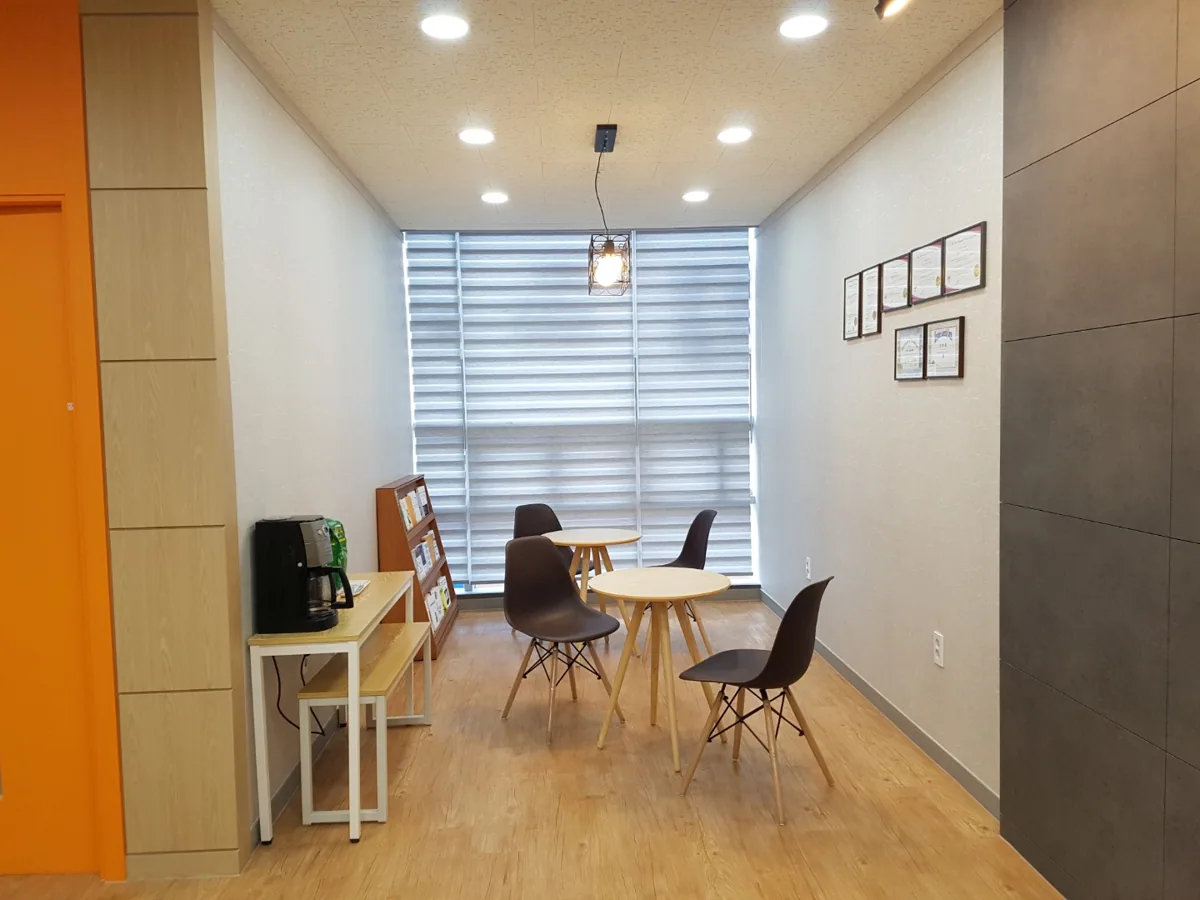 와와학습코칭학원 신월성점 학습 공간 2