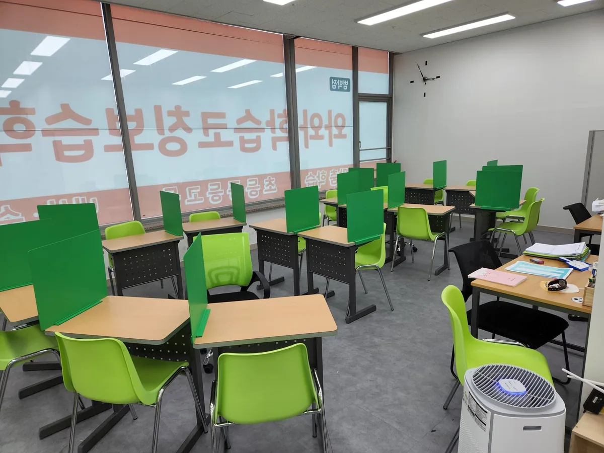 와와학습코칭학원 범박점 학습 공간 1